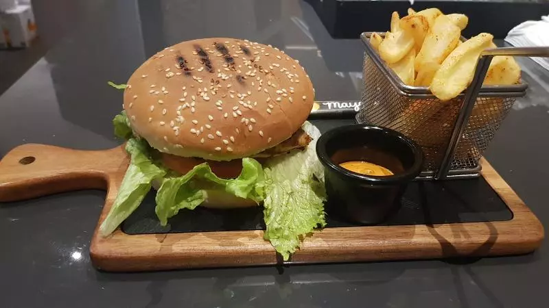 Отель Euro Hôtel Paris Créteil