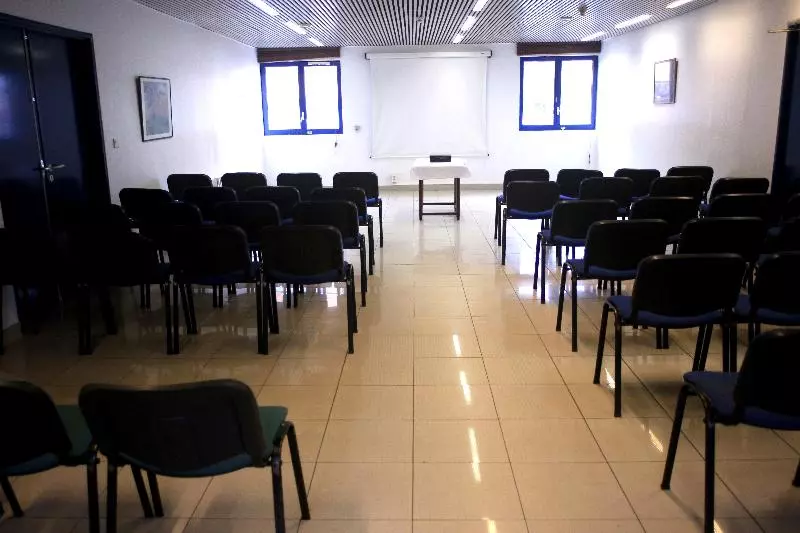 Отель Euro Hôtel Paris Créteil