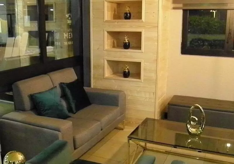 Отель Euro Hôtel Paris Créteil