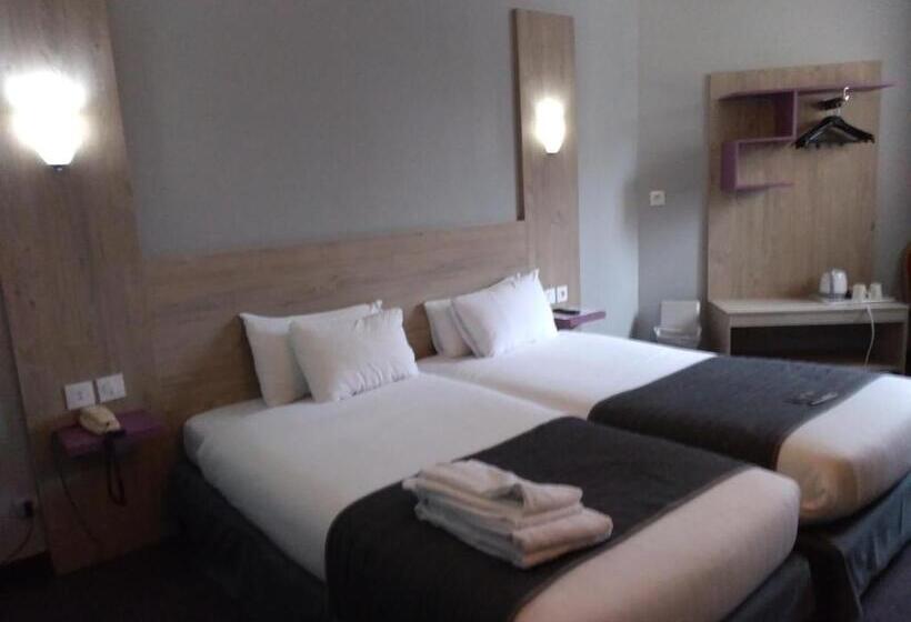 فندق Kyriad Saint Fargeau Ponthierry  Apollonia