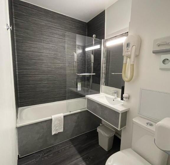 فندق Kyriad Saint Fargeau Ponthierry  Apollonia