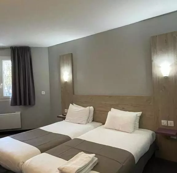 ホテル Kyriad Saint Fargeau Ponthierry Apollonia