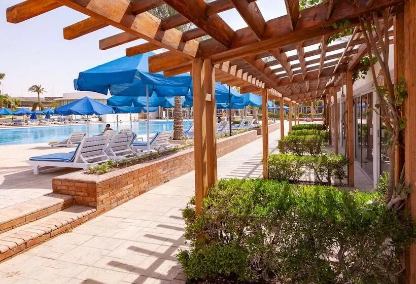 Pyramids Park Resort Cairo