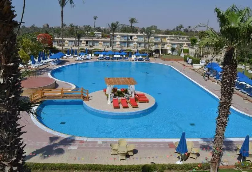 Pyramids Park Resort Cairo
