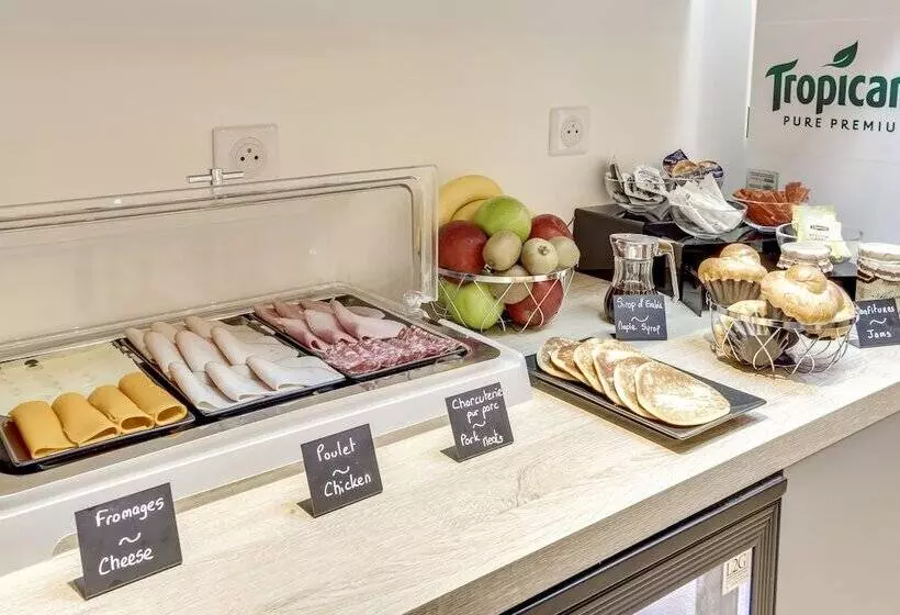 Отель Courseine