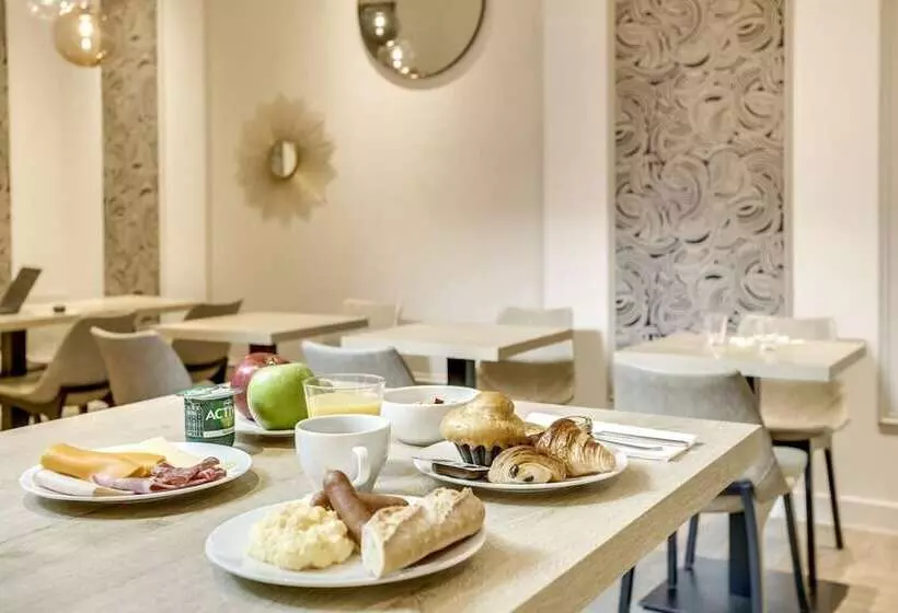 Отель Courseine