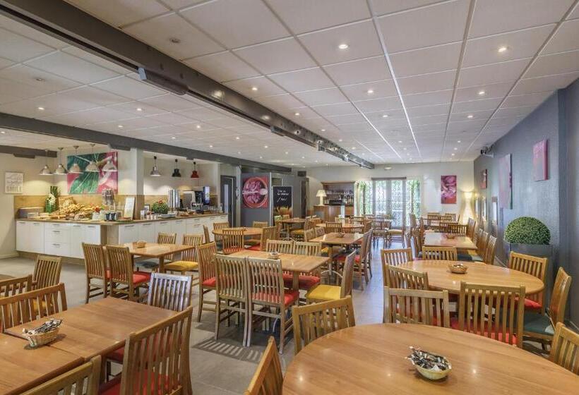 בית מלון כפרי Cristol