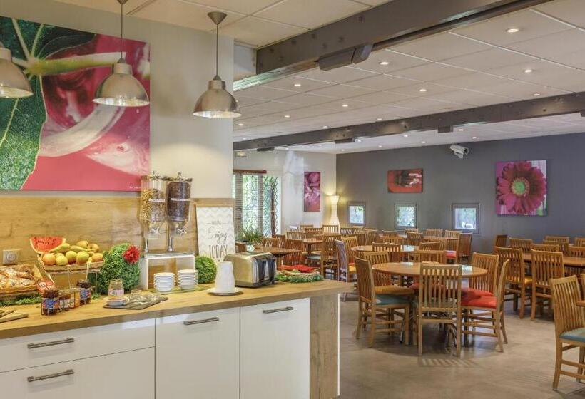 בית מלון כפרי Cristol