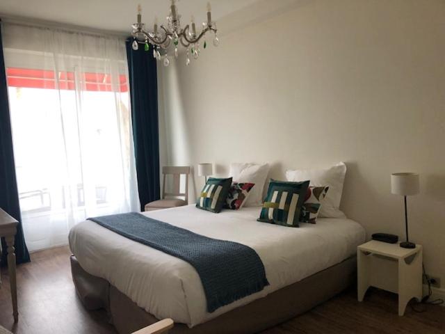 בית מלון כפרי Family Golf