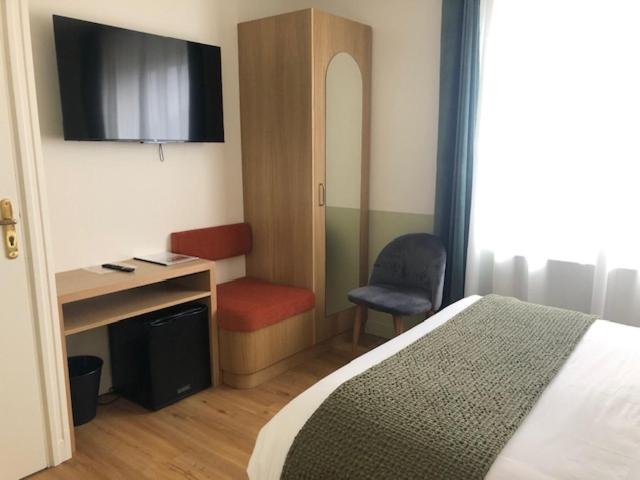 בית מלון כפרי Family Golf