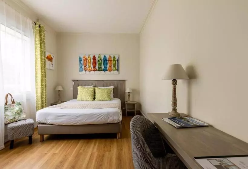 בית מלון כפרי Family Golf