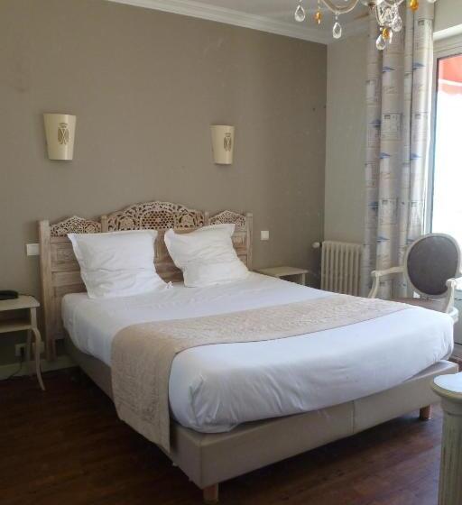 בית מלון כפרי Family Golf