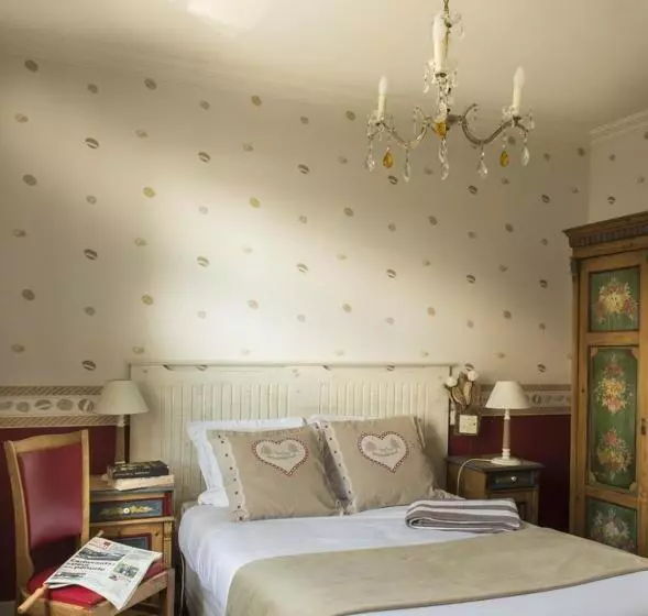 בית מלון כפרי Family Golf