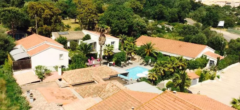 Отель Golfe Hôtel Porto Vecchio