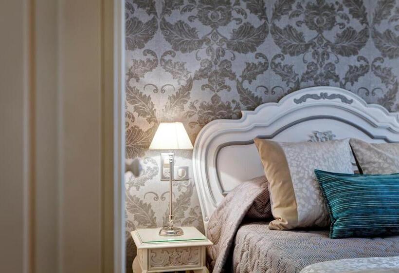 Grand Hotel Des Terreaux