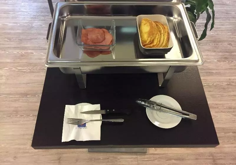 Отель Hôtel éden   Metz Nord   Woippy   Porte Du Luxembourg