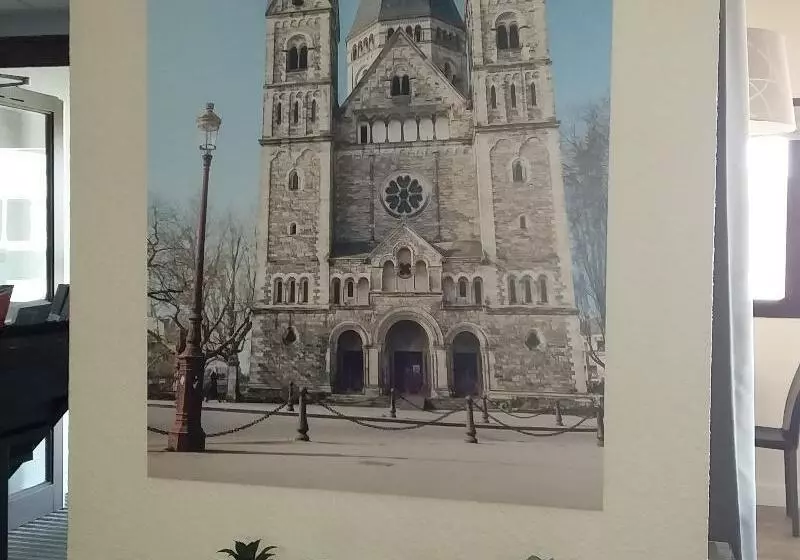 Отель Hôtel éden   Metz Nord   Woippy   Porte Du Luxembourg