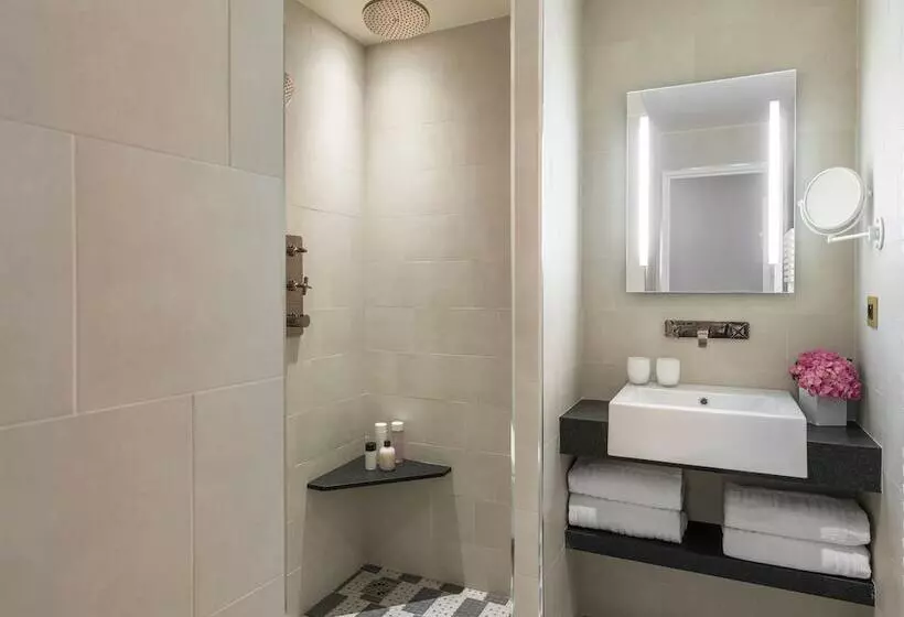 هتل Hôtel Ducs De Bourgogne