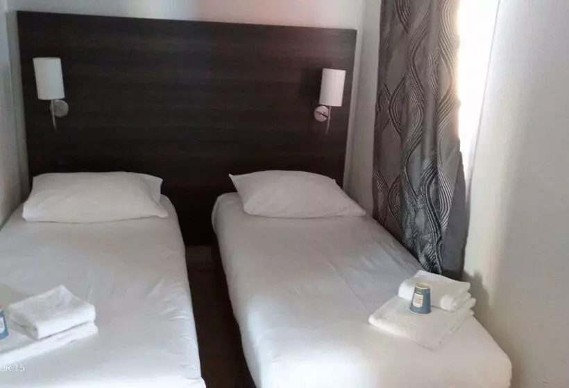 ホテル Kyriad Belfort Centre Gare