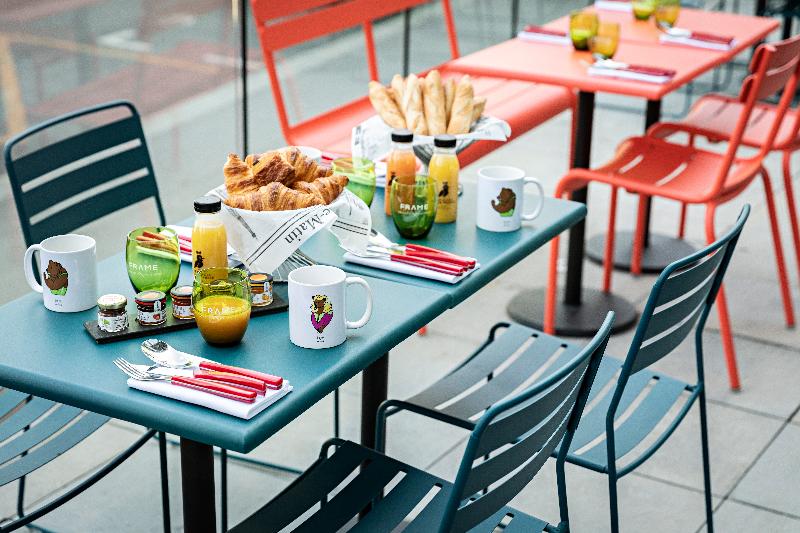 هتل Pullman Paris Tour Eiffel