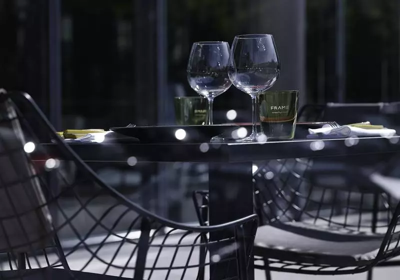 ホテル Pullman Paris Tour Eiffel