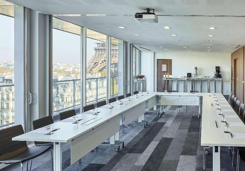 هتل Pullman Paris Tour Eiffel