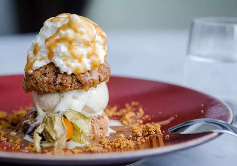 ホテル Pullman Paris Tour Eiffel