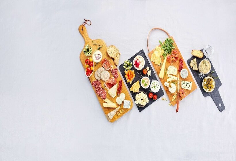 فندق Campanile Caen Est Mondeville