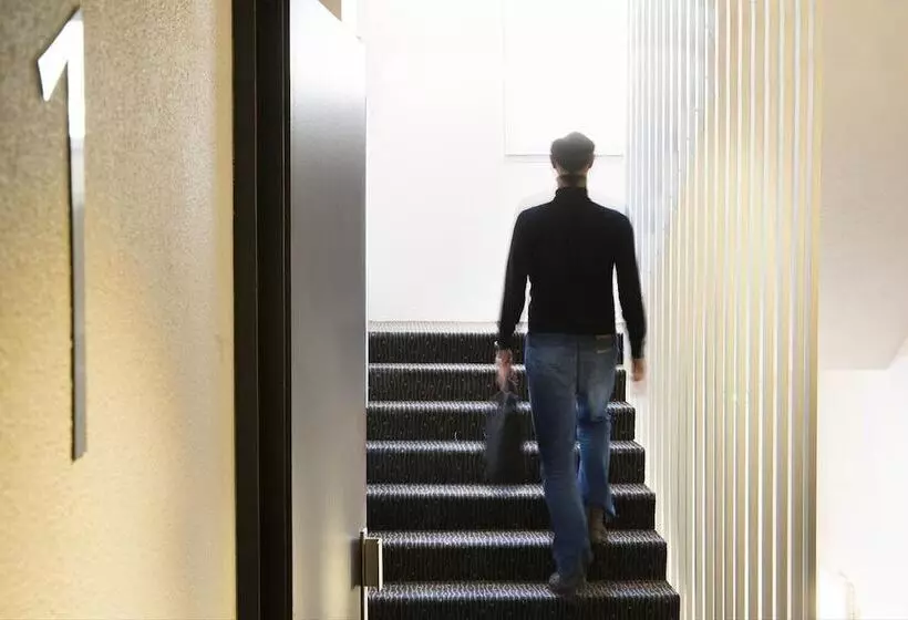 ホテル Escale Oceania Orleans