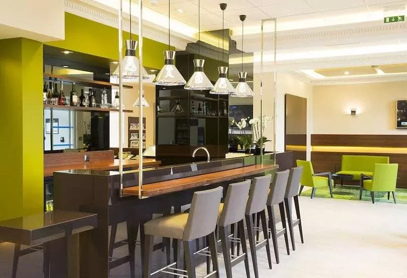 ホテル Escale Oceania Orleans