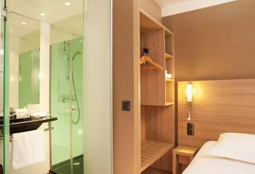 ホテル Escale Oceania Orleans