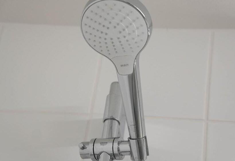 هتل Ibis Caen Porte D’angleterre