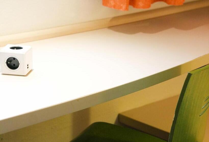 هتل Ibis Caen Porte D’angleterre