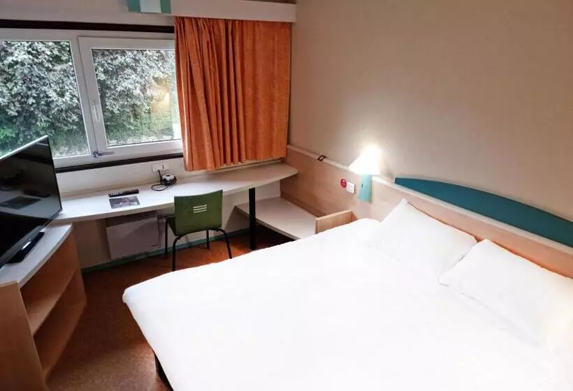 בית מלון כפרי Ibis Caen Porte D’angleterre