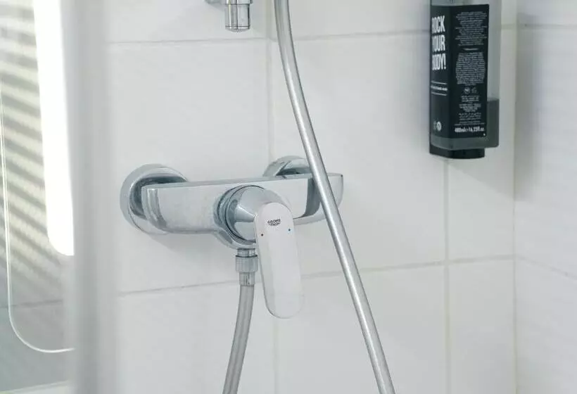 בית מלון כפרי Ibis Caen Porte D’angleterre