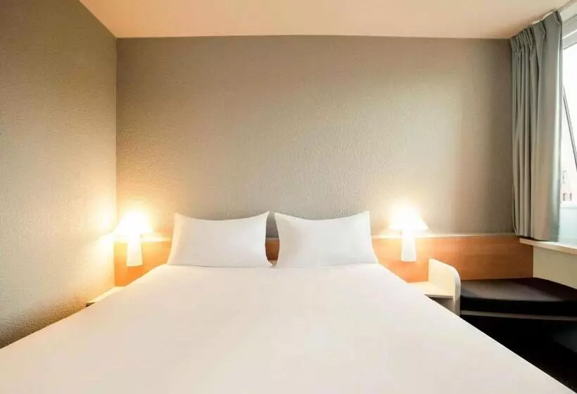 酒店 Ibis Paris Gennevilliers