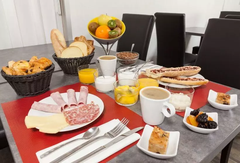 호텔 The Originals City, Hôtel Du Phare, Bordeaux Mérignac