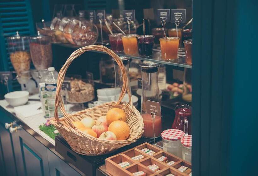 هتل Villa Otero By Happyculture