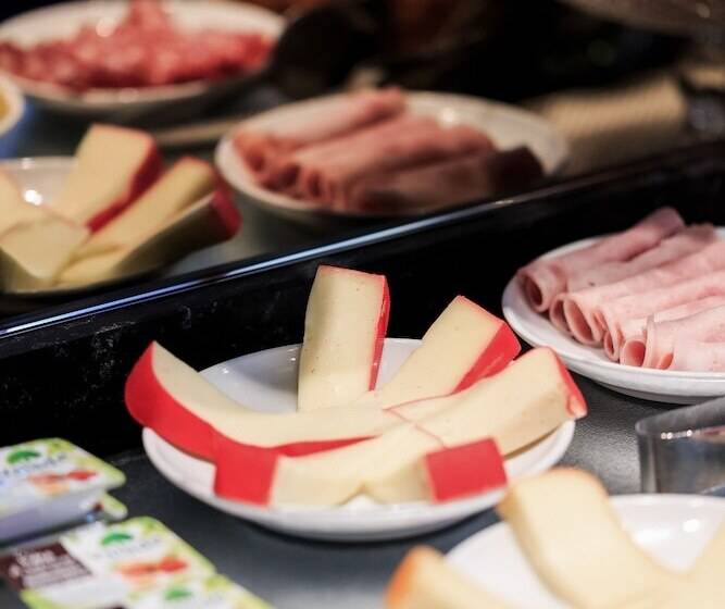 هتل Villa Otero By Happyculture