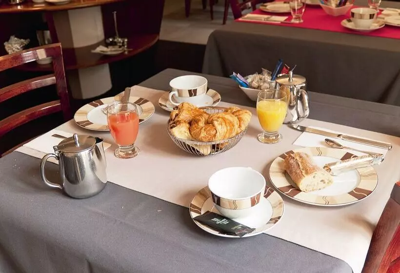 Отель Best Western Poitiers Centre Le Grand