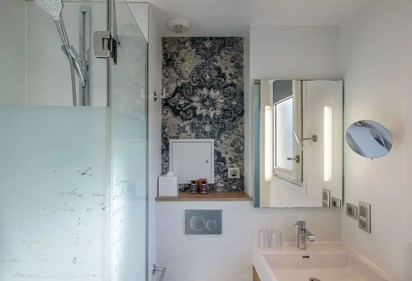 ホテル Hôtel Littéraire Le Swann, BW Premier Collection