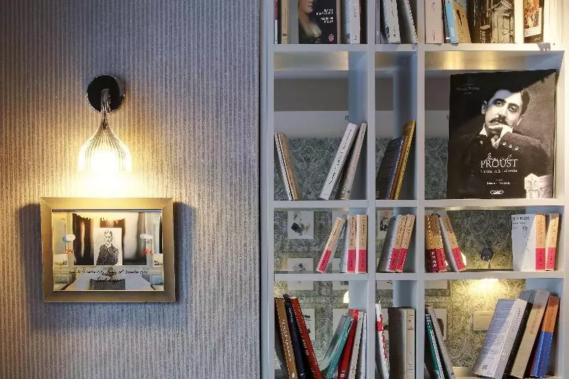 ホテル Hôtel Littéraire Le Swann, BW Premier Collection