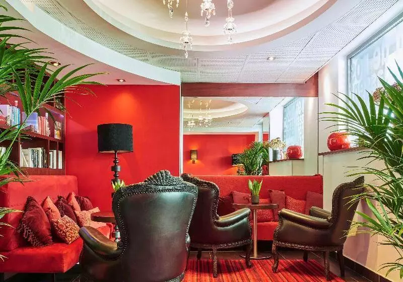 ホテル Mercure Paris Tour Eiffel Pont Mirabeau