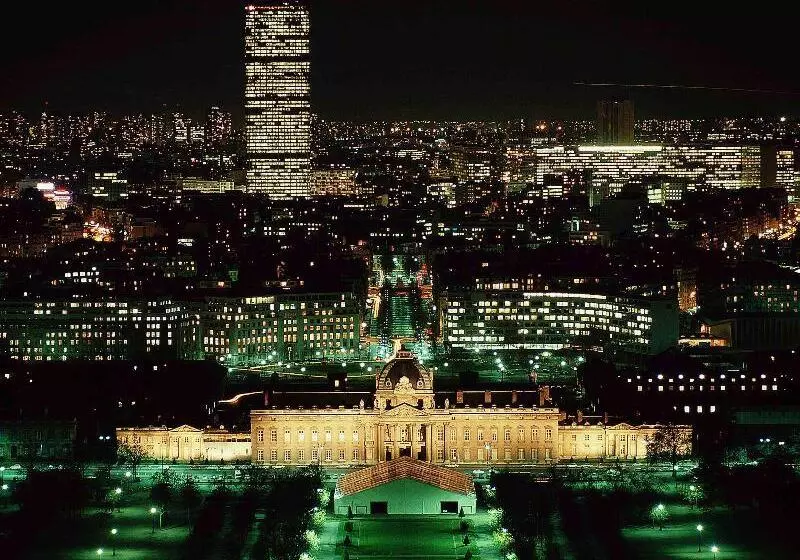ホテル Mercure Paris Tour Eiffel Pont Mirabeau