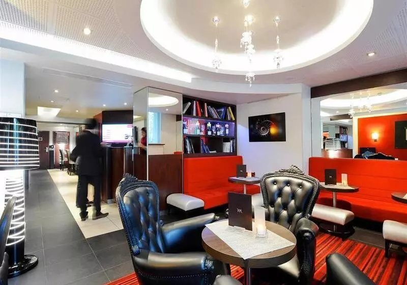 ホテル Mercure Paris Tour Eiffel Pont Mirabeau
