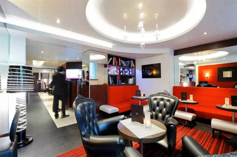 ホテル Mercure Paris Tour Eiffel Pont Mirabeau