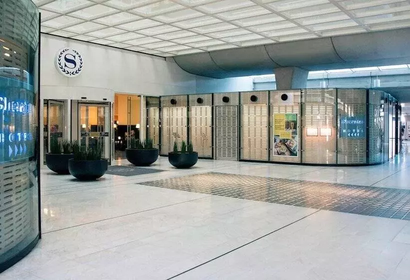 호텔 Sheraton Paris Charles De Gaulle Airport