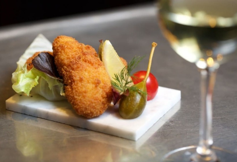 בית מלון כפרי Sheraton Paris Charles De Gaulle Airport