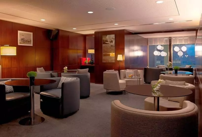 호텔 Sheraton Paris Charles De Gaulle Airport