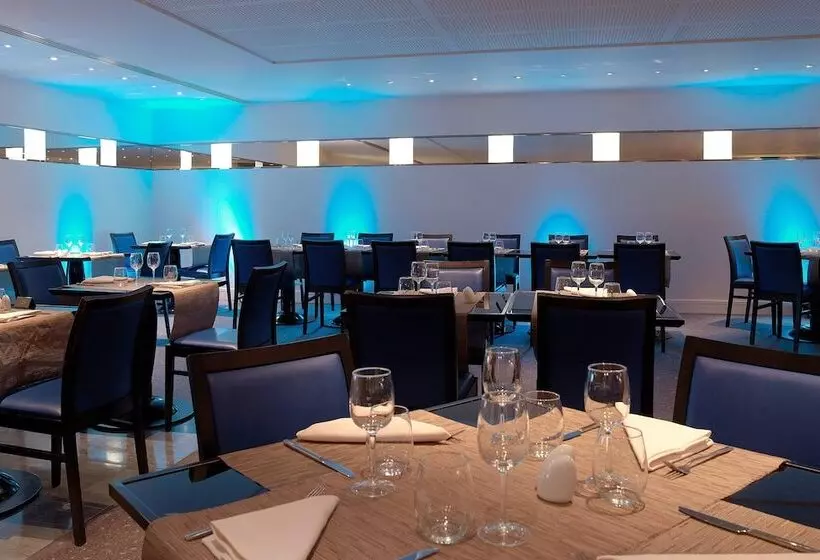 호텔 Sheraton Paris Charles De Gaulle Airport